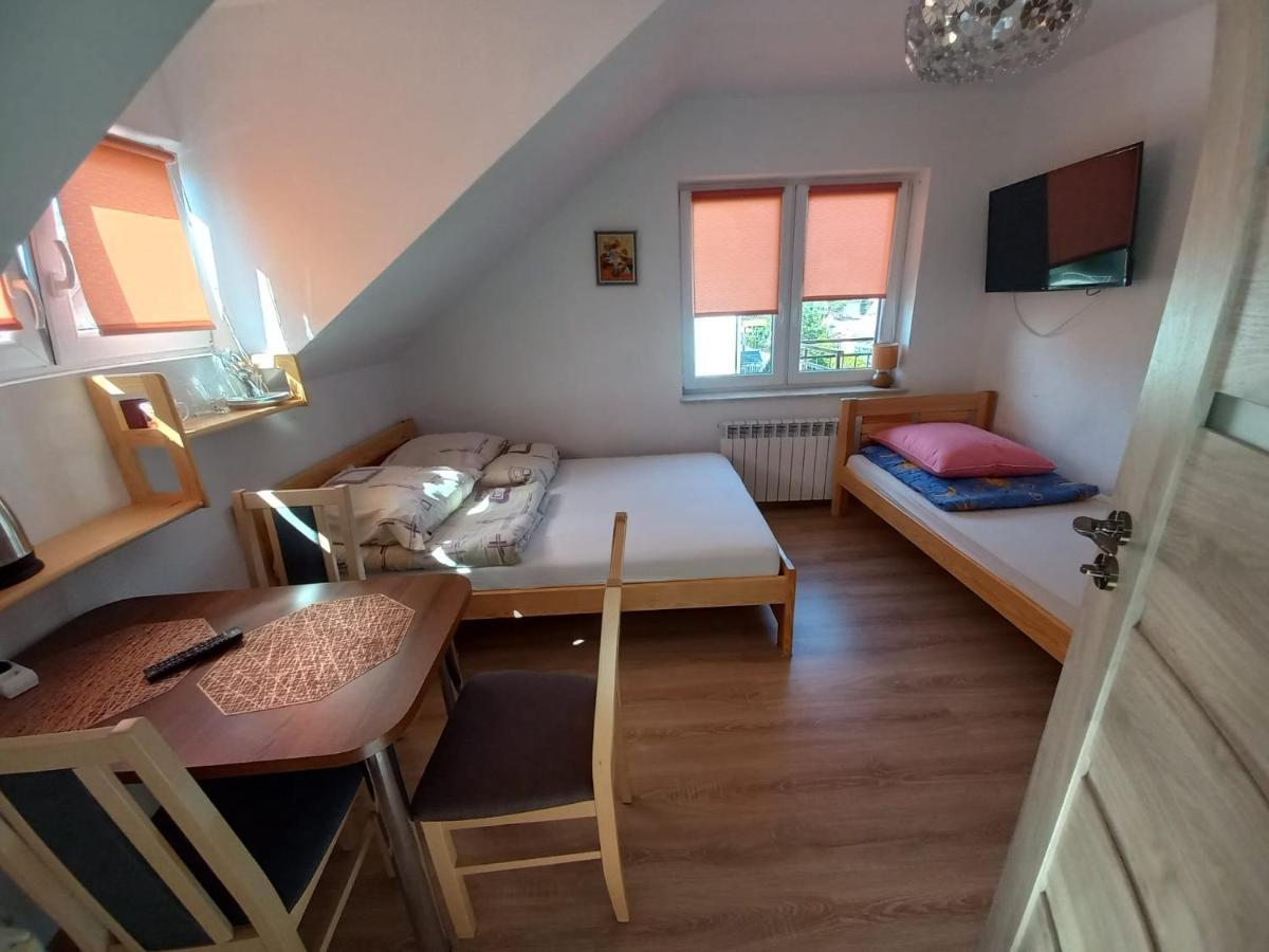 Pokoje Goscinne Tomasz Miedzywodzie Bagian luar foto