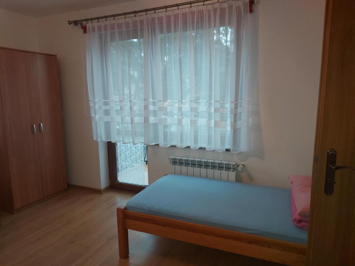 Pokoje Goscinne Tomasz Miedzywodzie Bagian luar foto
