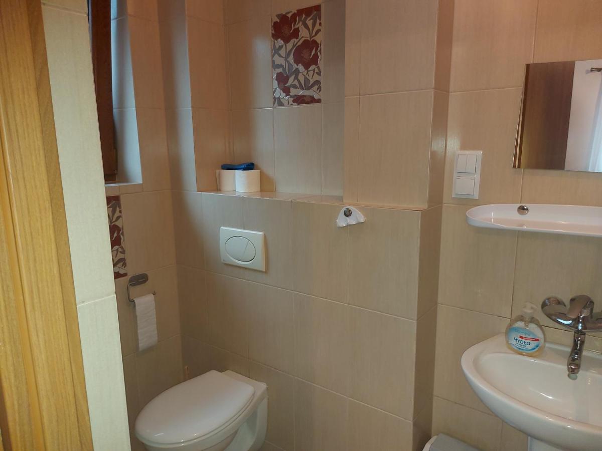 Pokoje Goscinne Tomasz Miedzywodzie Bagian luar foto