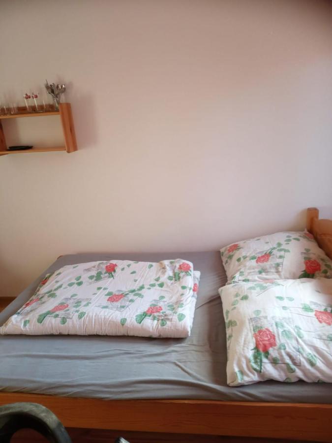 Pokoje Goscinne Tomasz Miedzywodzie Bagian luar foto