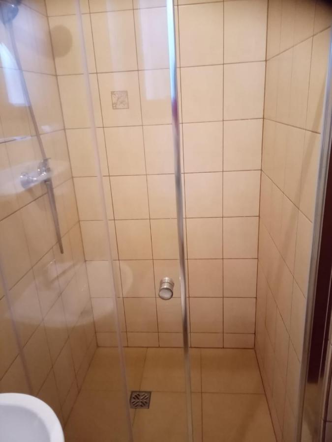 Pokoje Goscinne Tomasz Miedzywodzie Bagian luar foto