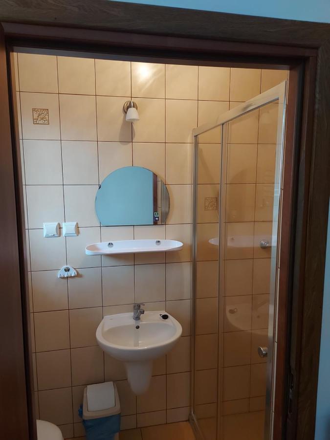 Pokoje Goscinne Tomasz Miedzywodzie Bagian luar foto